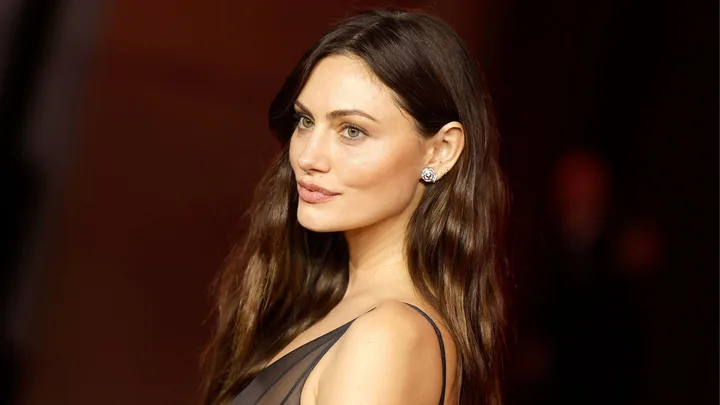 Phoebe Tonkin